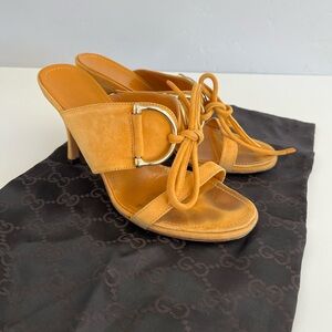 Auth VTG Tom Ford for GUCCI Suede Horse-bit Heels